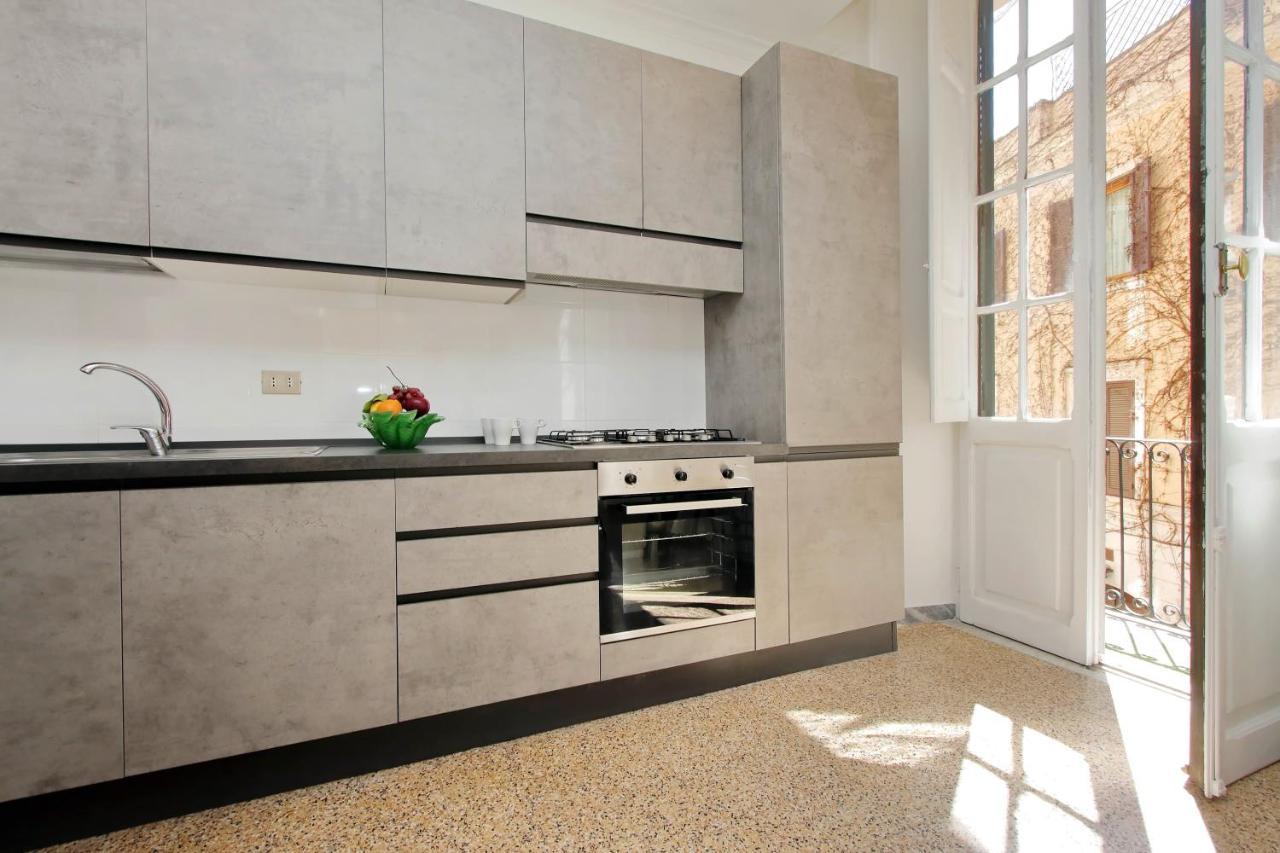 4Bnb - Tiberina Spacious Apartment روما المظهر الخارجي الصورة