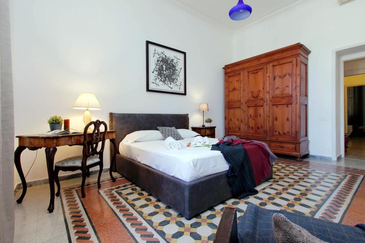 4Bnb - Tiberina Spacious Apartment روما المظهر الخارجي الصورة